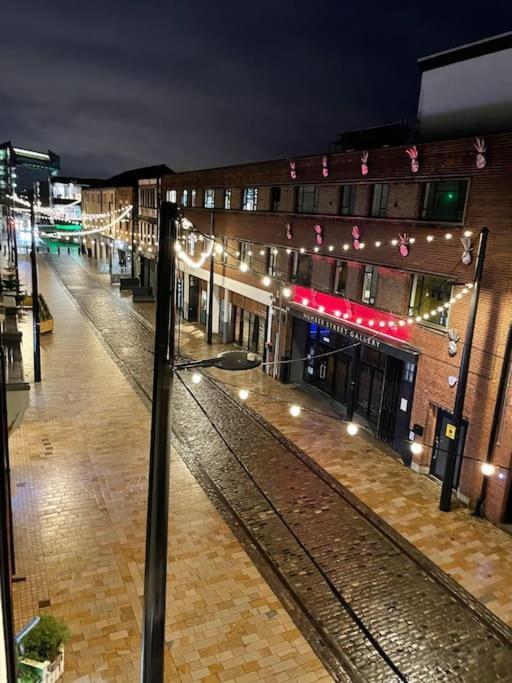 The Flat On Humber Street Appartement Kingston upon Hull Buitenkant foto