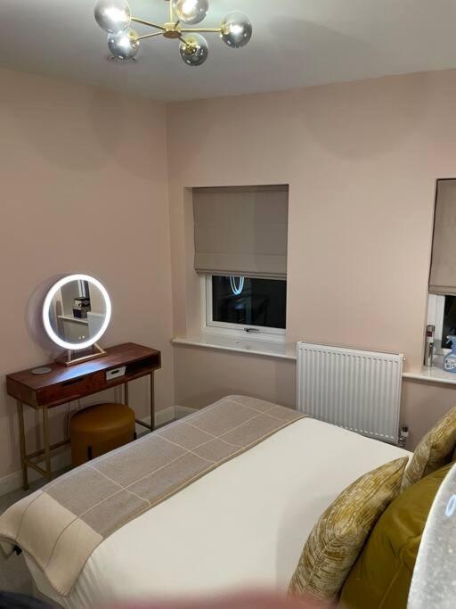 The Flat On Humber Street Appartement Kingston upon Hull Buitenkant foto